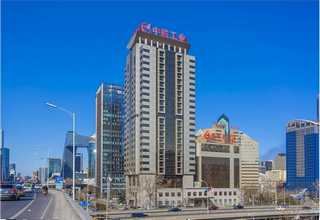 浙江剪叉式升降机高空作业车直销价格